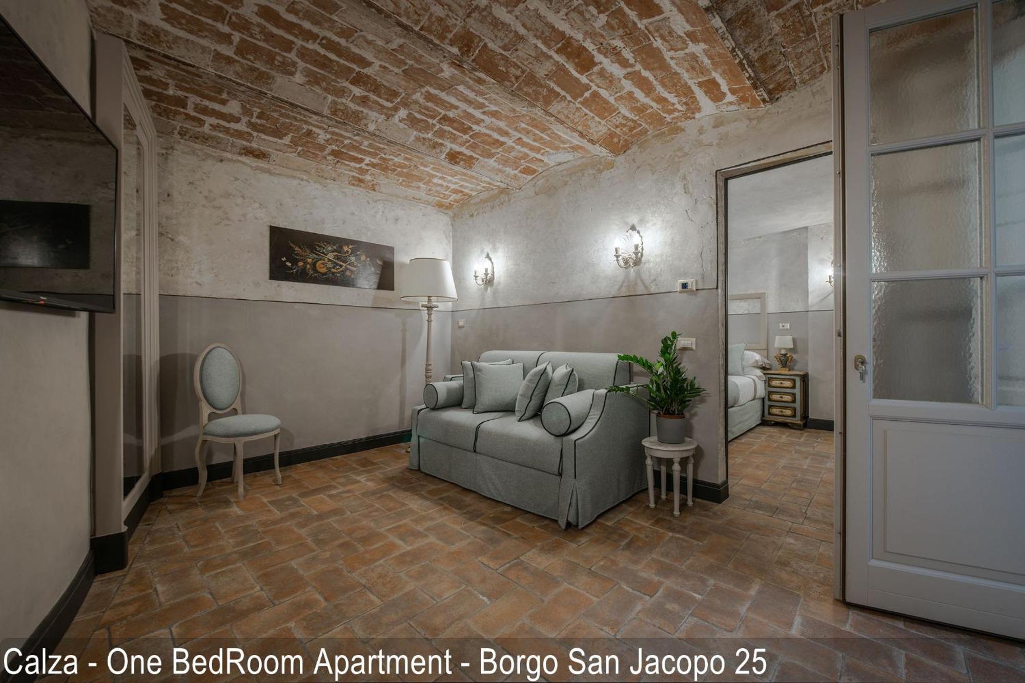 Soggiorni D'Arte Apartments By Mamo Флоренция Экстерьер фото